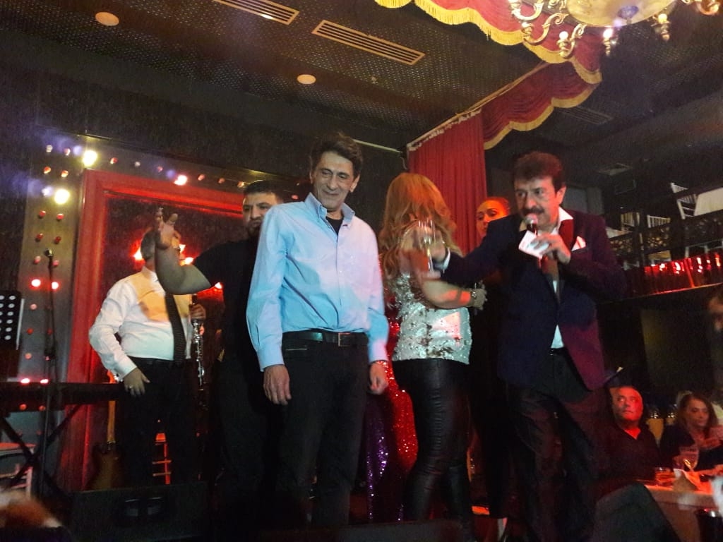 ETİLER MY CABARET'TE A.SELÇUK İLKAN COŞKUSU